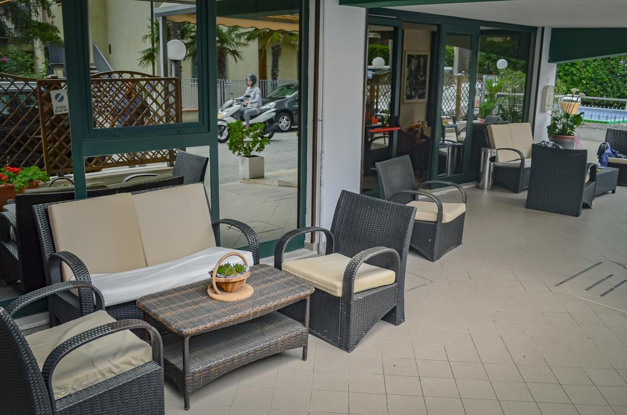 Hotel Stradiot Rimini Kültér fotó