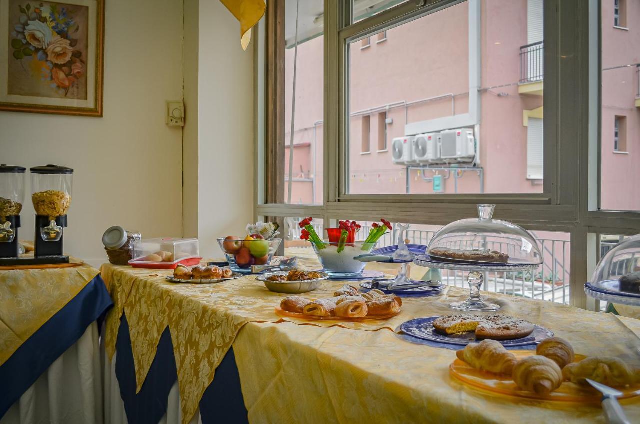 Hotel Stradiot Rimini Kültér fotó