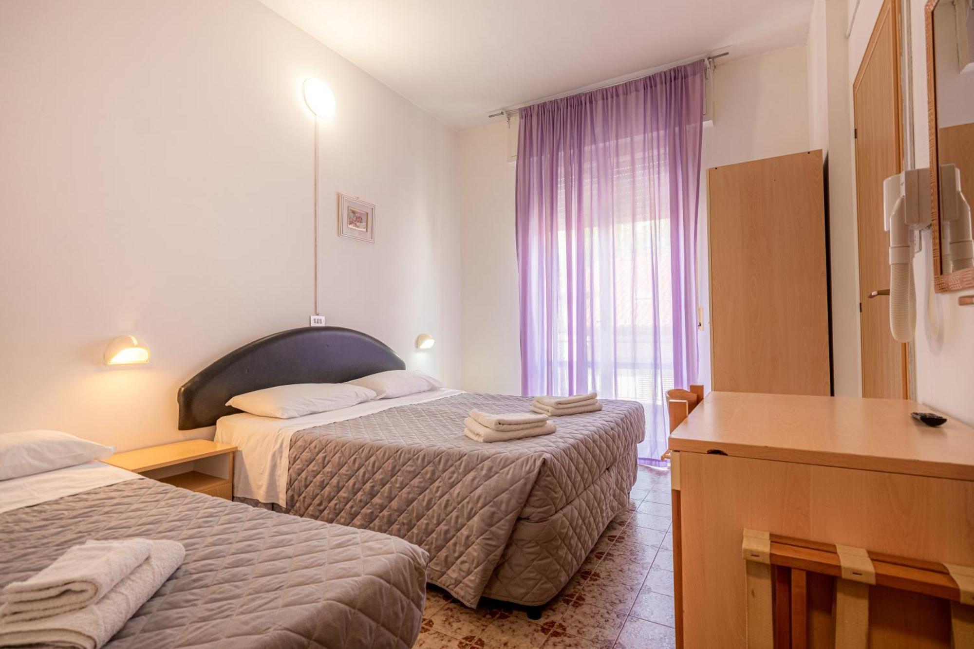 Hotel Stradiot Rimini Kültér fotó